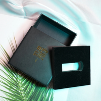 Boîte cadeau en papier kraft personnalisée avec ruban et logo imprimé pour l'emballage des produits
