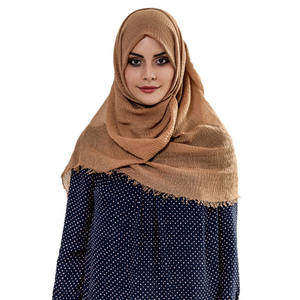 Toptan kırışık başörtüsü özel şal düz müslüman % kadın başörtüsü pamuk - Product Image 5