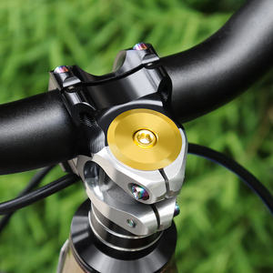 MUQZI Capuchon de potence de vélo ultraléger en alliage de titane Capuchon supérieur de casque CNC 28.6mm Couvercle supérieur de <span class=keywords><strong>fourche</strong></span> - Product Image 2