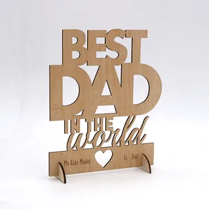 Fabbrica su misura artigianato laser taglio segno di legno miglior papà al mondo per il papà/festa della mamma/matrimonio/regali di natale/OEM/ODM