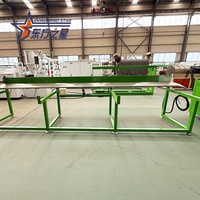 Ligne de production d'extrusion de panneaux muraux en PVC WPC, machine de fabrication d'extrusion, équipement d'usine de fabrication