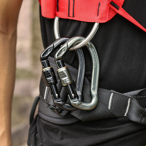 Mosquetón XINDA con Certificación CE UIAA, Apertura Grande, Aluminio 7075, 24kN, Cierre de Resorte, Negro/Gris, 107g, para Escalada en Vía Ferrata - Product Image 2