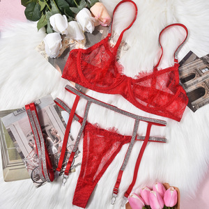 Completo <span class=keywords><strong>Intimo</strong></span> Rosa all'Ingrosso con Ricamo Floreale, Sexy Perizoma e Reggicalze, Set di 3 Pezzi in Delicato <span class=keywords><strong>Pizzo</strong></span> di Lusso - Product Image 3