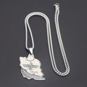 Collier en acier inoxydable plaqué or avec chaîne en bambou, motif carte de l'Iran, Ahura Mazda, Zoroastrisme, coupe impériale persane - Product Image 6