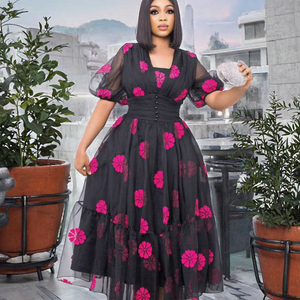 Robe d'été formelle en mousseline de soie pour femmes grandes tailles, élégante et décontractée, à épaules dénudées - Product Image 3