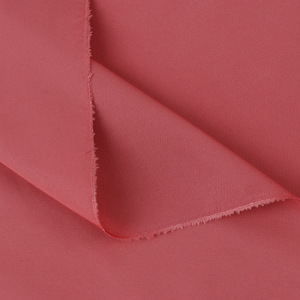 Tela de Poliéster Taslan con Memoria y Sensación de Algodón 75D, 50g/m2, 150cm de Ancho, para Confección de Abrigos y Chaquetas - Product Image 4