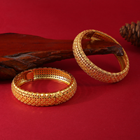 Bracelets plaqués or 24 carats très demandés pour mariages de mariées de Dubaï, indiennes et nigérianes, accessoires de bracelet en or sablé, vente en gros