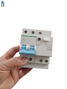 Interruptor Diferencial EZ7 LS8, 2P, Tipo C, Tipo D, 16A, 20A, 25A, 32A, 40A, 50A, 63A, Protección Contra Sobrecarga y Fugas - Product Image 1