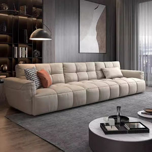 Divano Moderno a Tre Posti in Tessuto di Alta Gamma per Soggiorno - <span class=keywords><strong>Design</strong></span> Confortevole ed Elegante - Product Image 1