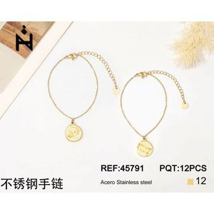 Bracciale in Acciaio Inossidabile con Ciondolo a Moneta Dorato, Catena Regolabile, Gioielli da Donna - Product Image 1