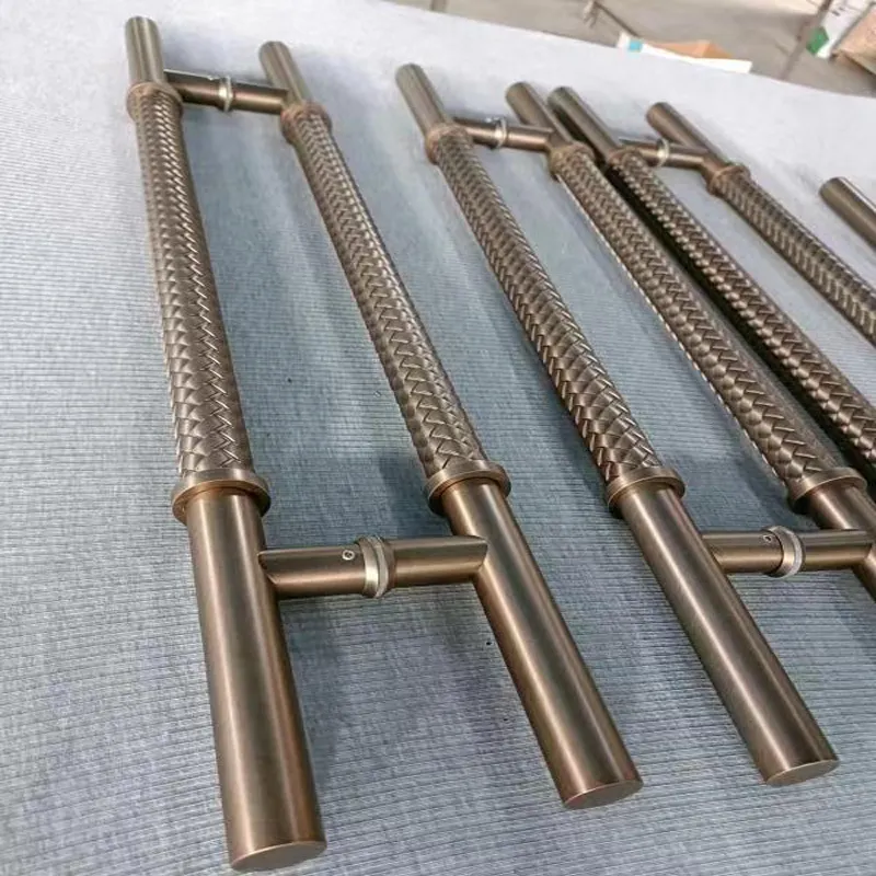 Hochwertige Luxus-Holztür Schwarz Bronze Metall Türgriff Zug prägung Schnitzen Aluminium Big Handle Pull Set