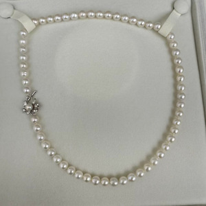 Collar de Perlas de Agua Dulce de 6.5-7mm con Luz Intensa, Hebilla de Plata Casi Pura con Acabado Liso, Cadena de Perlas Juguetona - Product Image 2