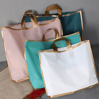 Sac en plastique EVA givré de Phnom Penh en gros pour vêtements, cadeaux, fourrure, personnalisé avec logo pour l'emballage de chaussettes
