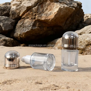 Bouteille en verre épais professionnelle de 30 ml |   Distributeur de capsules électroplaqué or GS0186 |   Emballage de sérum certifié ISO - Product Image 3