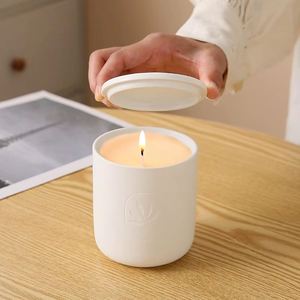 Minimalist Relief Ceramic Soy Aromatherapy Candle,Romantic Bedroom Decor <b>Gift</b> With Lid for Home Fragrance - Product Image 5