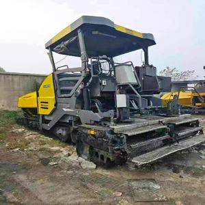 Dynapac 2530 Pavimentadora de asfalto usada Año 2015 Muy buenas condiciones de trabajo Repintar Máquina original Todos los accesorios - Product Image 2