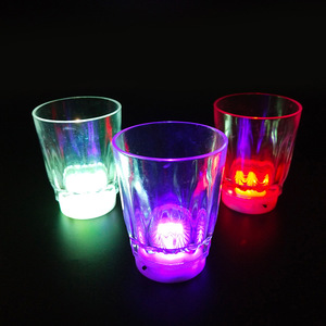 Flash Light up Tasses Flashing Shots Light 24 LED Bar Night <span class=keywords><strong>Club</strong></span> Party Drink pour Carlton Dry Carlton Midstrength - Product Image 1