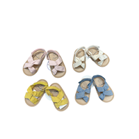 Sable fluorescent 2025 anti-rayures chaussures de plage pour bébé léger respirant Design plat motif floral pour les tenues de vacances en famille