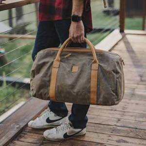 Trendy Leather Duffle <b>Travel</b> <b>Bag</b> With Large Packing Section Strong Handles Smooth Zip Closure Stylish Luggage For Sports Gym - Product Image 2