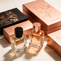 Ensemble élégant de flacon de parfum et boîte cadeau en papier pour l'emballage de parfums, les programmes de cadeaux de fin d'année et les lancements de produits cosmétiques