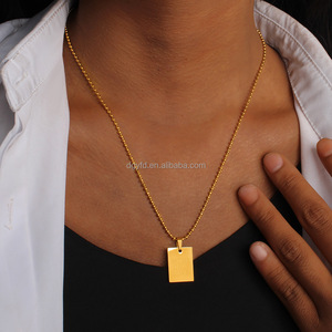 Collier personnalisé en forme de barre rectangulaire, plaque de nom en or sur mesure, bijoux avec message d'amour gravé, collier avec pendentif citation inspirante - Product Image 6