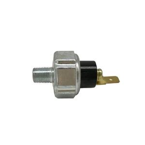 Capteur de pression d'huile à un seul pied 6732-81-3140 pour excavatrice PC200-6 PC220-6 - Product Image 1