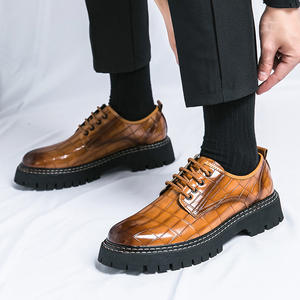 Zapatos de Cuero con Punta Redonda para Hombre, Tallas Grandes, Estilo Retro Juvenil, Zapatos Casuales de Negocios, Suela Gruesa, Aumentan la Estatura - Product Image 1