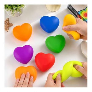 Nouvel Arrivage – Jouet Cube Cœur Luminescent dans le Noir, Balle Souple à Presser, Jouet Sensoriel Anti-Stress, Vente en Gros, Fournisseur de Packs Cadeaux - Product Image 5
