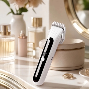 Tondeuse corporelle étanche pour femme, pour cheveux longs jusqu'à 0,36 mm, pour l'entretien de la ligne du bikini, résultat rapide et propre en quelques minutes - Product Image 2