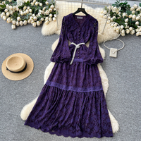 Robe décontractée élégante pour femme, en dentelle violette, à manches longues, coupe trapèze, col en V, ceinture perlée, longueur midi, pour le quotidien