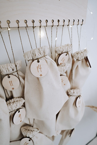 Calendrier de l'Avent Personnalisé Nouveauté avec Nom, 24 Sachets, Cordon et Pinces à Linge – Kit Calendrier de l'Avent - Product Image 3