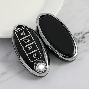 <span class=keywords><strong>Cover</strong></span> per Chiave Auto in TPU Nero con Bordo Argento a 4 Pulsanti per <span class=keywords><strong>Nissan</strong></span> Fit Sylphy X-Trail Teana <span class=keywords><strong>Qashqai</strong></span> Juke Tiida Bluebird - Product Image 1