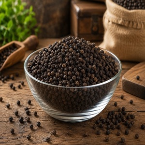 Poivre noir entier séché de qualité supérieure, grains ronds bruts, épice naturelle pour le commerce de transformation alimentaire en gros - Product Image 2