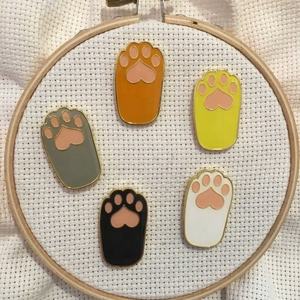 定制磁性金金属软硬搪瓷别针感觉稳定独家磁性猫或狗爪子针minder翻领别针 - Product Image 6