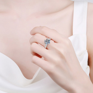 Anillo Geométrico <span class=keywords><strong>de</strong></span> Plata <span class=keywords><strong>de</strong></span> Ley S925 con Moissanita Color D para Mujer, Chapado en Oro Pt950, Lujoso Anillo <span class=keywords><strong>de</strong></span> Compromiso con Soporte Vacío para <span class=keywords><strong>Diamante</strong></span>, Directo <span class=keywords><strong>de</strong></span> Fábrica - Product Image 4