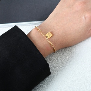 Pulseras y Dijes Personalizados con Letras, Chapados en Oro de 18k, Cadena de Eslabones en O de Acero Inoxidable, Amuleto de Buena Suerte - Product Image 4