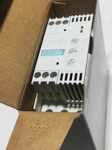 ซอฟต์แวร์ PLC รุ่น 3rw3024-1ab14 ซีรีส์ Sirius ของแท้ใหม่เอี่ยม - Product Image 1