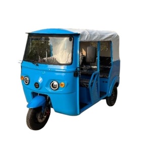 2025 nuevo modelo con 4 asientos Bajaj <span class=keywords><strong>Taxi</strong></span> diseño triciclo tres ruedas triciclo motocicleta eléctrica Tuk para pasajeros - Product Image 3