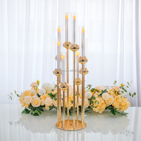 Ensemble de 8 chandeliers dorés à 8 bras, porte-bougies coupe-vent en acrylique, support de bougies, centre de table en métal pour mariage, décoration d'événements et de fêtes