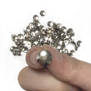 Punaises à tête ronde OEM de 9,5 mm, petites, argentées et dorées, pour bureau et école, clous décoratifs - Product Image 3
