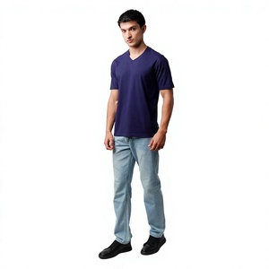 T-shirt Premium Homme Col V Manches Courtes Basique Décontracté Printemps Été Automne Personnalisation Marque OEM ODM Fournisseur Grossiste - Product Image 3