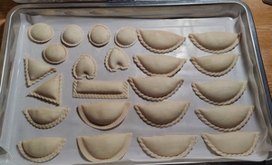 Machine automatique de fabrication de raviolis, de samosas, de pierogis, de samosas au fromage, de pierogis, de pelmeni, <span class=keywords><strong>d</strong></span>'empanadas, de galettes de viande de bœuf, de galettes jamaïcaines - Product Image 4