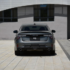 Lynk & Co 03 รถซีดานสปอร์ตสมรรถนะสูง คุณภาพเยี่ยม รถยนต์ใช้น้ำมันเบนซิน ขายพร้อมมัดจำ - Product Image 5