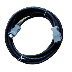 Câble d'encodeur de servomoteurs R88A-CR1A003CF en stock