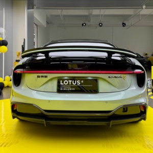 Voiture de sport <span class=keywords><strong>d</strong></span>'<span class=keywords><strong>occasion</strong></span> 2024 <span class=keywords><strong>Lotus</strong></span> Emeya 4x4 Purement électrique Berline à conduite à gauche Pneus R20 612 ch Faible kilométrage Véhicule électrique <span class=keywords><strong>d</strong></span>'<span class=keywords><strong>occasion</strong></span> - Product Image 4