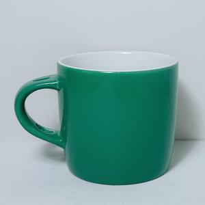 Taza de Cerámica Personalizada Zibo, Taza Individual Redonda con Asa, Artículos Promocionales para Bebidas, Color Verde 7111 Primavera 2013 - Product Image 1