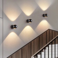 Lampe murale minimaliste rotative pour entrée, escalier, couloir, hôtel