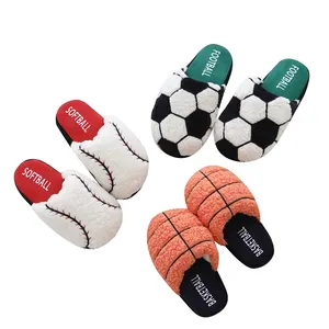 Custom Groothandel Logo Gevulde Voetbal Basketbal Sport Pluche Mannen Indoor Slipper