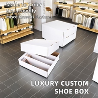 Boîte d'emballage de chaussures en carton recyclable de luxe, logo personnalisé, papier d'art de haute qualité 2 mm, fermeture magnétique, poignée, porte-cartes, cadeaux