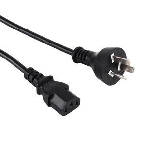 Cable de Alimentación IEC Angulado Negro de 1.5M y 0.824mm |   Enchufe estadounidense parcialmente desensangrado con certificación estadounidense |   Enchufe OEM de 3 Salidas IP20 para Control - Product Image 3